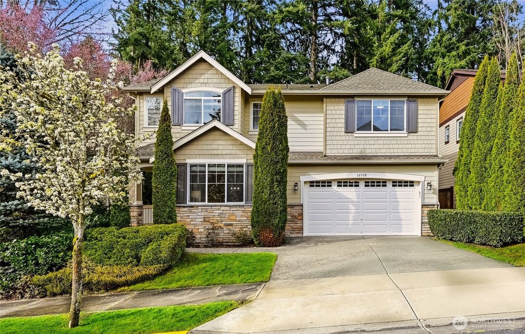 16788 NE 123rd Way, Redmond, WA 98052