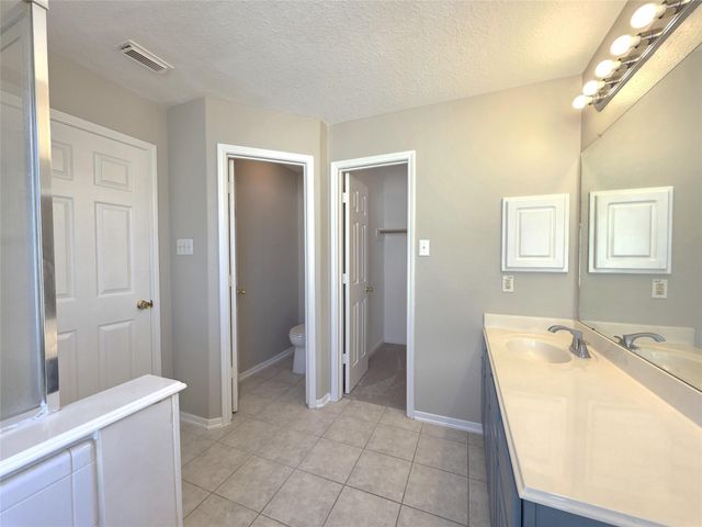 12111 Carriage Oak Circle, Humble, TX 77346