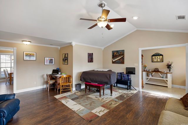 2310 W 7th Street, Russellville, AR 72801