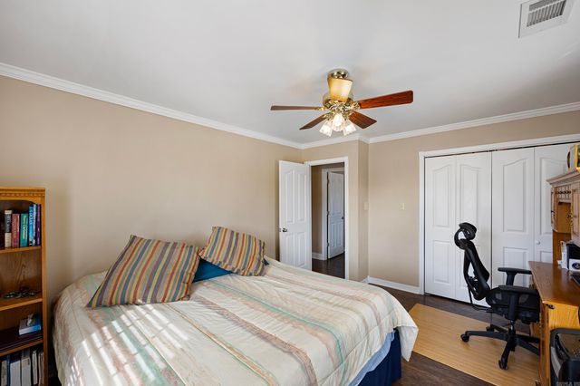 2310 W 7th Street, Russellville, AR 72801