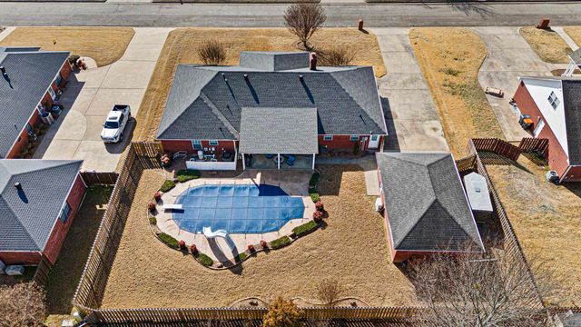 2310 W 7th Street, Russellville, AR 72801