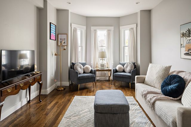 6 Chestnut Ave 1, Boston, MA 02130