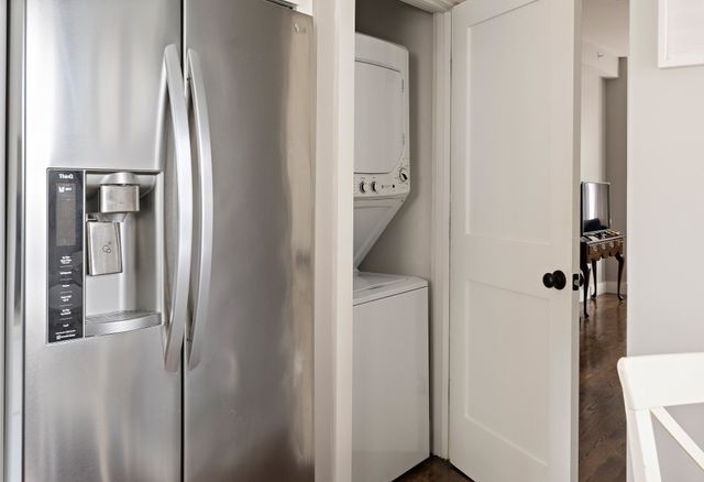 6 Chestnut Ave 1, Boston, MA 02130