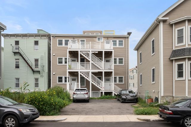 6 Chestnut Ave 1, Boston, MA 02130