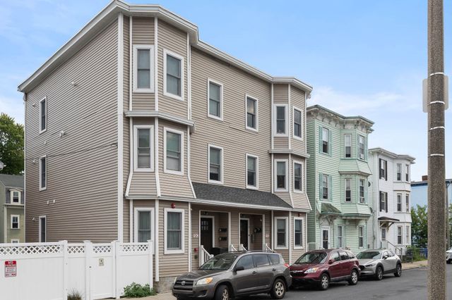 6 Chestnut Ave 1, Boston, MA 02130