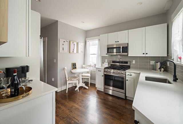 6 Chestnut Ave 1, Boston, MA 02130