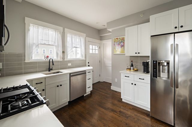 6 Chestnut Ave 1, Boston, MA 02130