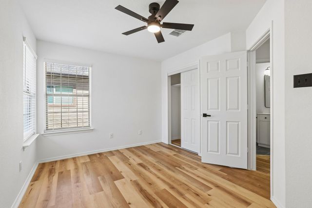 4504 Lyra CIR, Austin, TX 78744