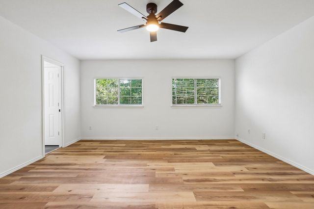 4504 Lyra CIR, Austin, TX 78744