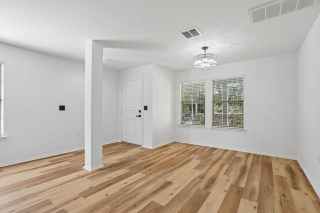 4504 Lyra CIR, Austin, TX 78744