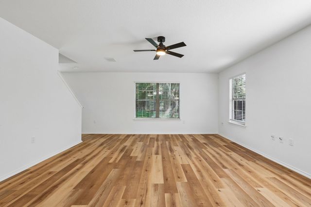 4504 Lyra CIR, Austin, TX 78744