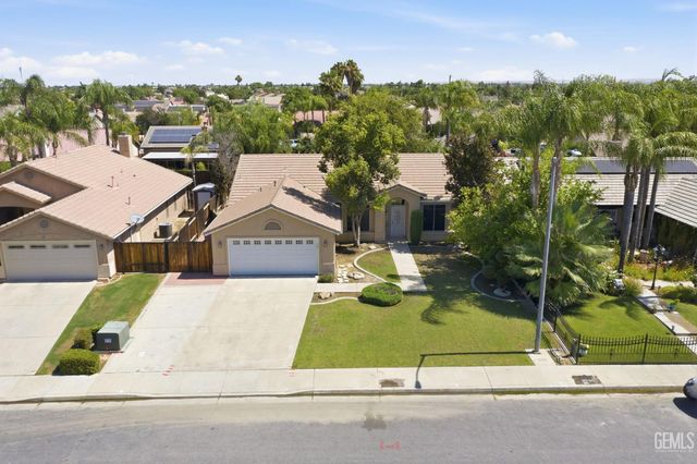 12514 Sawtooth Avenue, Bakersfield, CA 93312