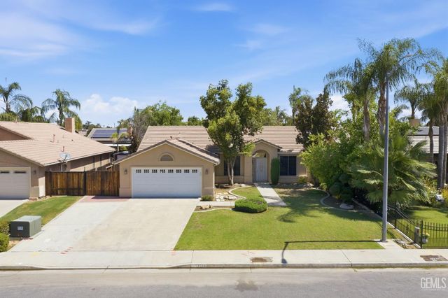 12514 Sawtooth Avenue, Bakersfield, CA 93312