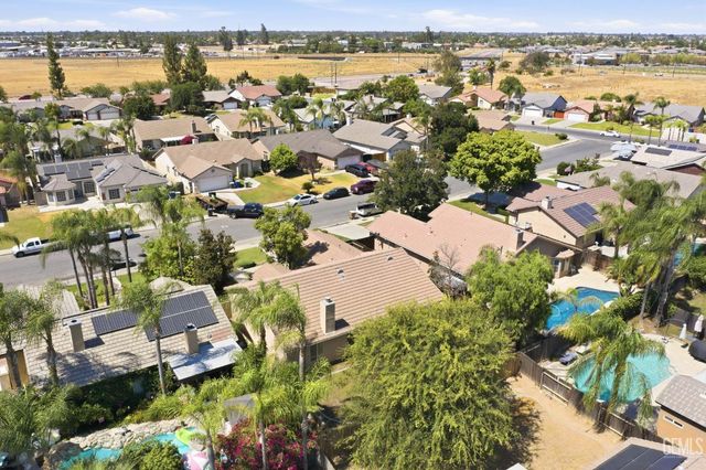12514 Sawtooth Avenue, Bakersfield, CA 93312