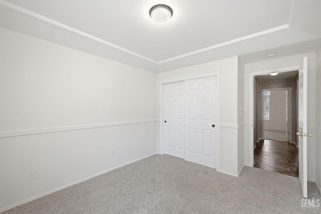 12514 Sawtooth Avenue, Bakersfield, CA 93312