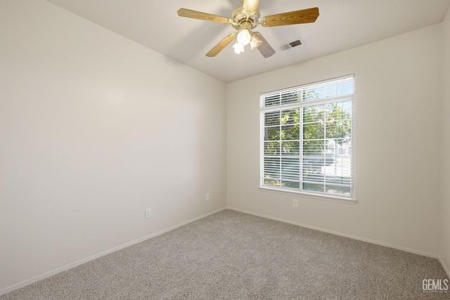 12514 Sawtooth Avenue, Bakersfield, CA 93312