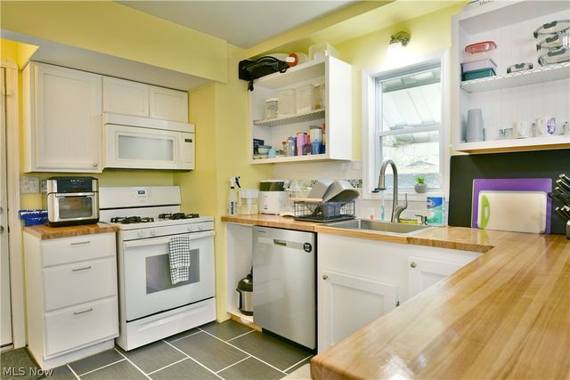 71 Wilda Avenue, Youngstown, OH 44512
