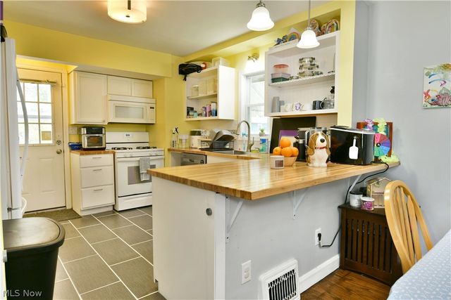 71 Wilda Avenue, Youngstown, OH 44512