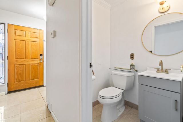 2312 Hillcrescent Dr Drive, Troy, MI 48085