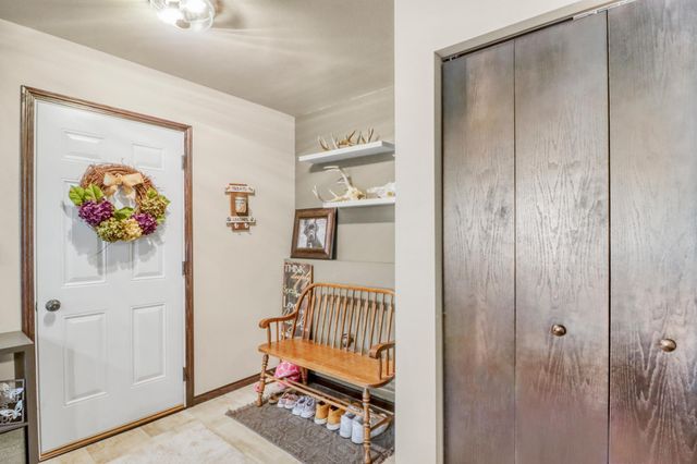 6726 69th Avenue S, Horace, ND 58047