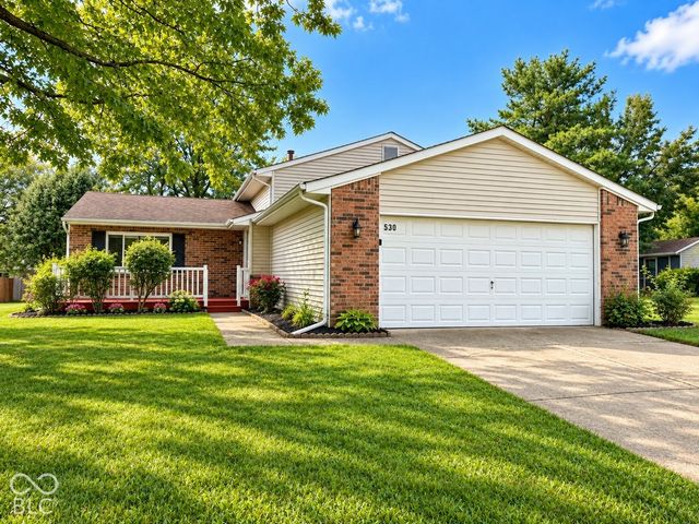 530 Quail Run, Greenwood, IN 46142