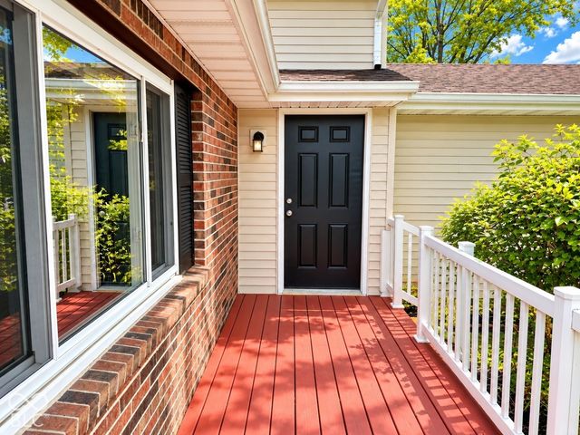530 Quail Run, Greenwood, IN 46142