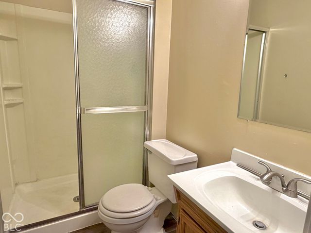 530 Quail Run, Greenwood, IN 46142