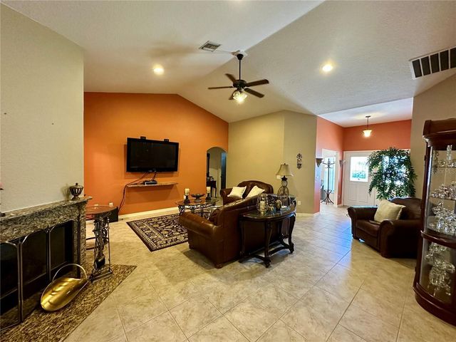 2576 SW 175TH LOOP, Ocala, FL 34473