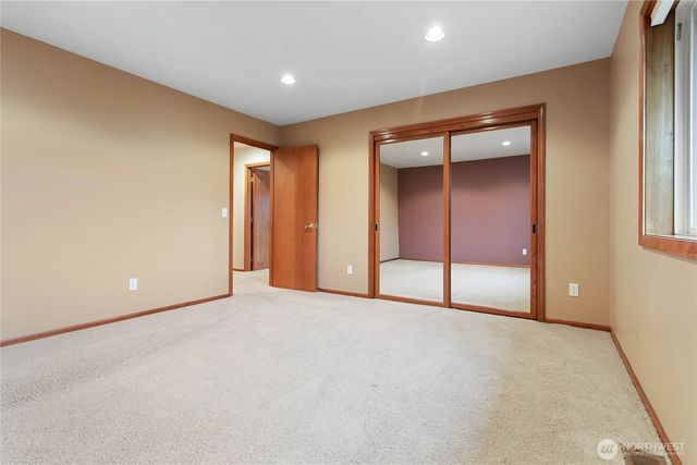 8639 Bender Road, Lynden, WA 98264