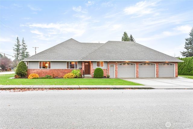 8639 Bender Road, Lynden, WA 98264