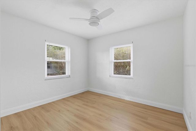 4702 W BAY VIEW AVENUE, Tampa, FL 33611