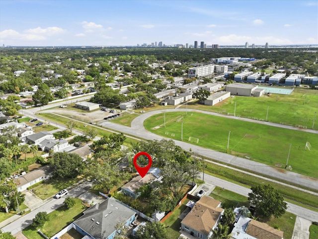 4702 W BAY VIEW AVENUE, Tampa, FL 33611