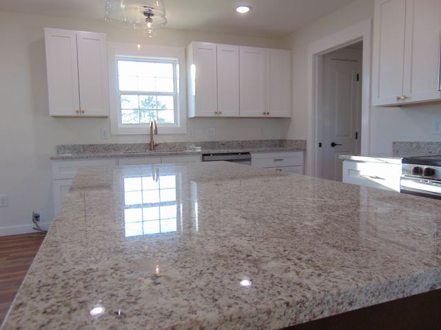 3936 Buffalo Rd, Summertown, TN 38483