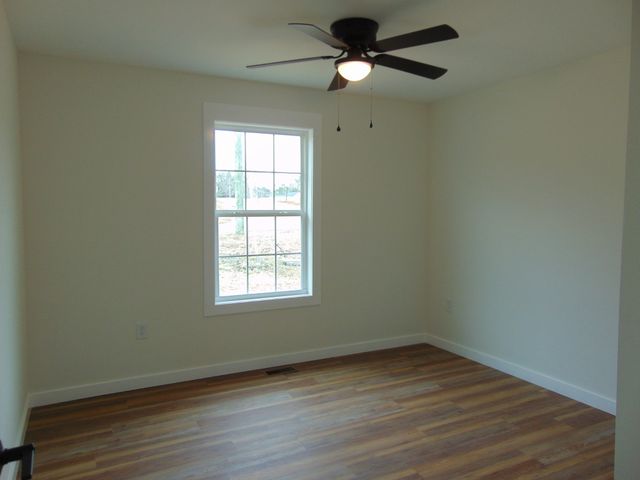 3936 Buffalo Rd, Summertown, TN 38483