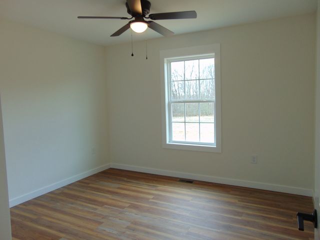 3936 Buffalo Rd, Summertown, TN 38483