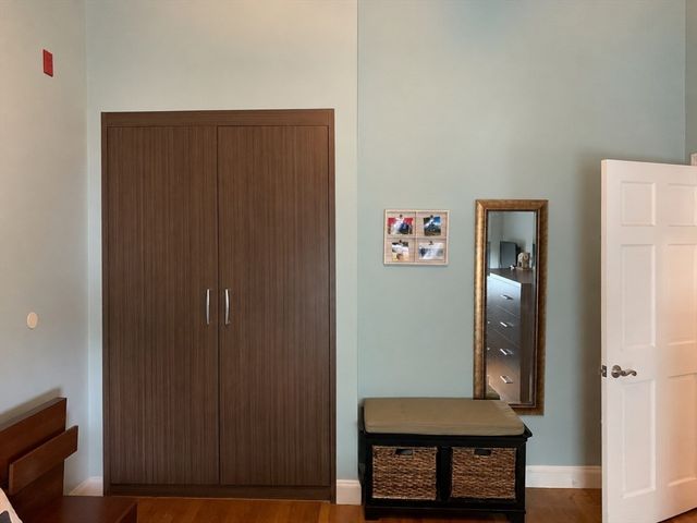 907 East 4th St. 3, Boston, MA 02127
