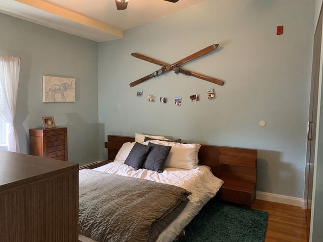 907 East 4th St. 3, Boston, MA 02127