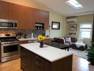 907 East 4th St. 3, Boston, MA 02127
