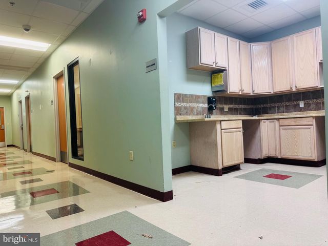 1730 HAMLIN ST NE, Washington, DC 20018