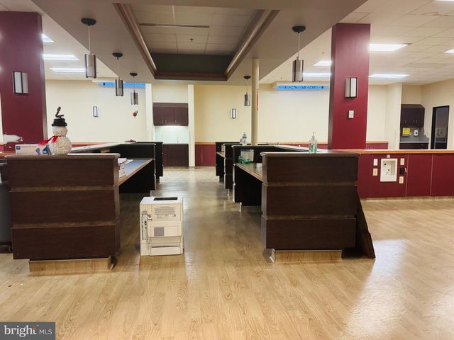 1730 HAMLIN ST NE, Washington, DC 20018