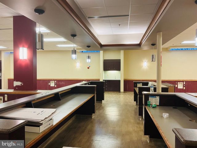 1730 HAMLIN ST NE, Washington, DC 20018