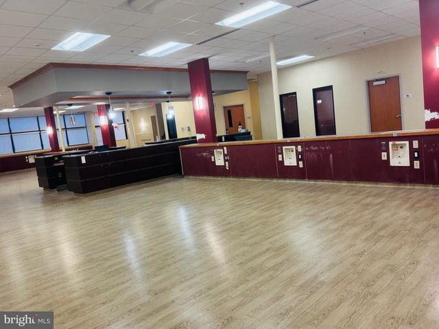 1730 HAMLIN ST NE, Washington, DC 20018