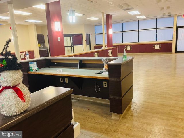 1730 HAMLIN ST NE, Washington, DC 20018