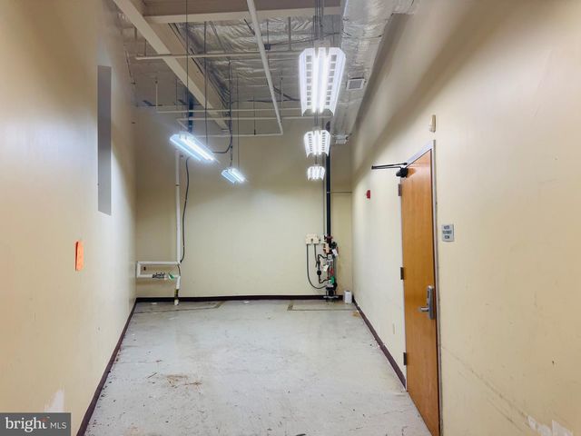 1730 HAMLIN ST NE, Washington, DC 20018