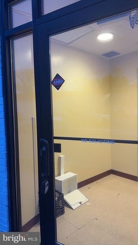 1730 HAMLIN ST NE, Washington, DC 20018