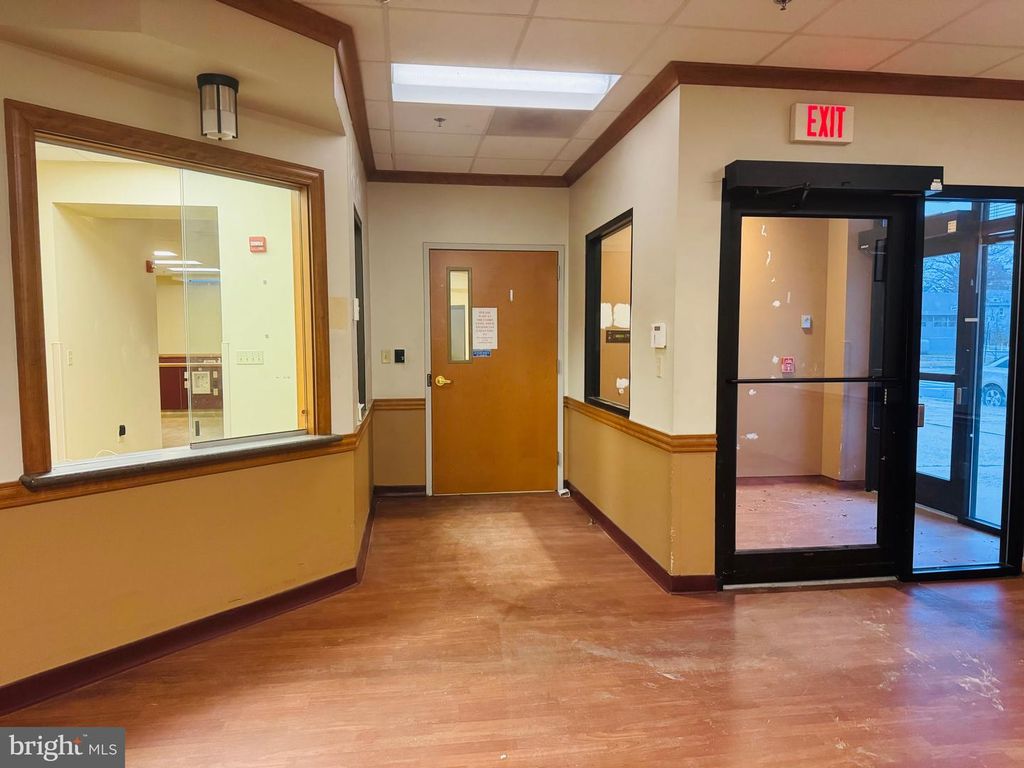 1730 HAMLIN ST NE, Washington, DC 20018