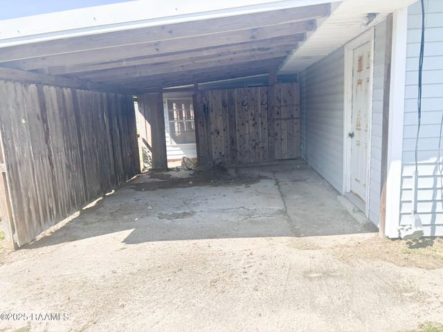 10130 Romules Road, Kaplan, LA 70548