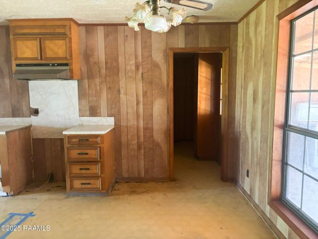 10130 Romules Road, Kaplan, LA 70548