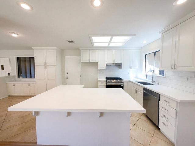 5316 Marmith Ave, Sacramento, CA 95841