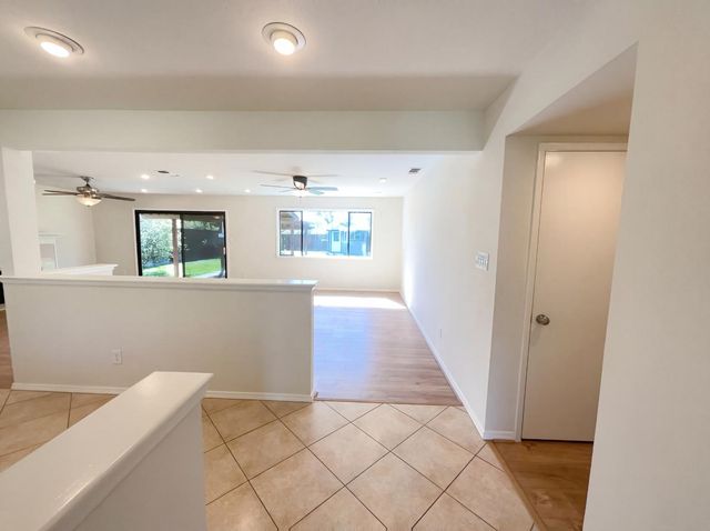 5316 Marmith Ave, Sacramento, CA 95841